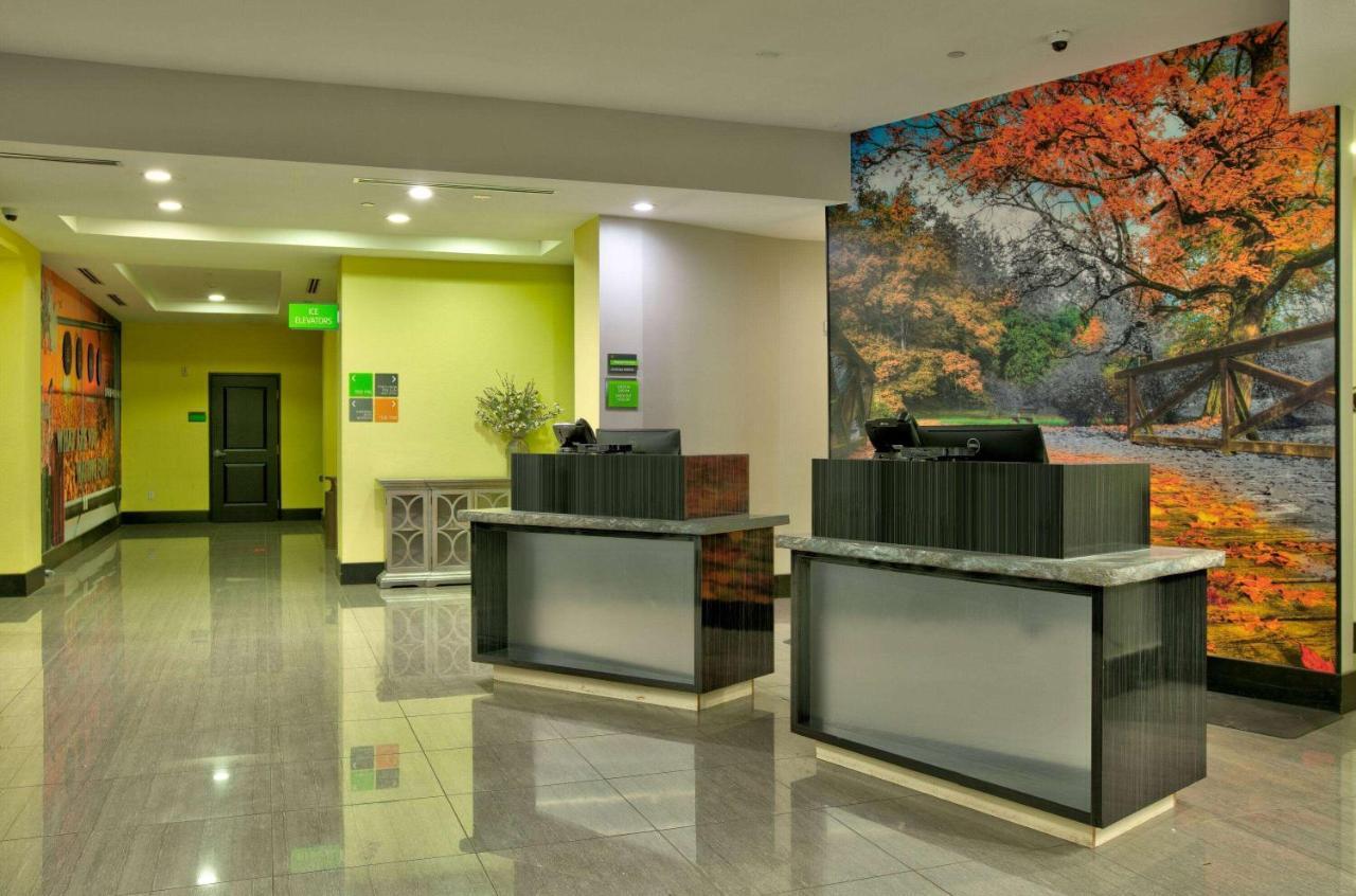 อาร์เบอร์ โฮเทล แอนด์ คอนเฟอเรนซ์ เซนเตอร์, แอสเซนด์ โฮเทล คอลเล็กชั่น Hotel ลับบ็อก ภายนอก รูปภาพ
