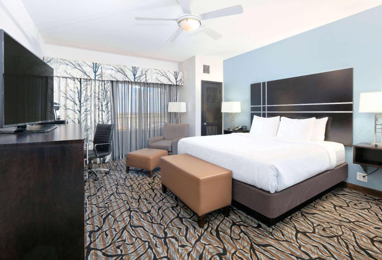 อาร์เบอร์ โฮเทล แอนด์ คอนเฟอเรนซ์ เซนเตอร์, แอสเซนด์ โฮเทล คอลเล็กชั่น Hotel ลับบ็อก ภายนอก รูปภาพ