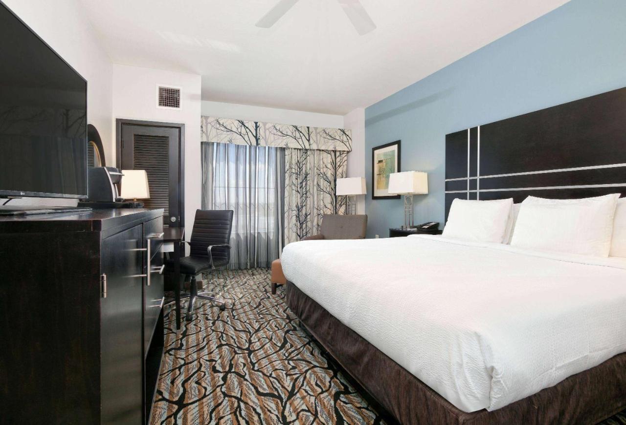 อาร์เบอร์ โฮเทล แอนด์ คอนเฟอเรนซ์ เซนเตอร์, แอสเซนด์ โฮเทล คอลเล็กชั่น Hotel ลับบ็อก ภายนอก รูปภาพ